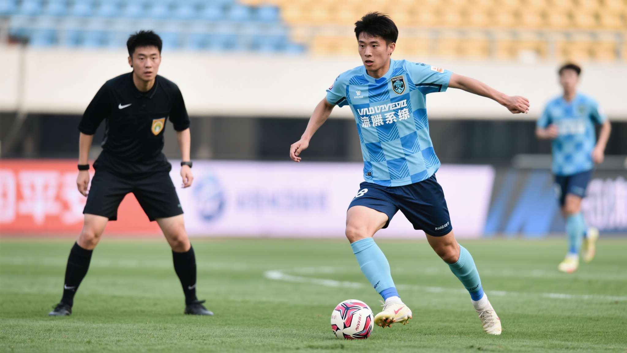 大连破队史纪录，吕焯毅锁住热菲尼奥 毛伟杰持续进步 冲6连胜